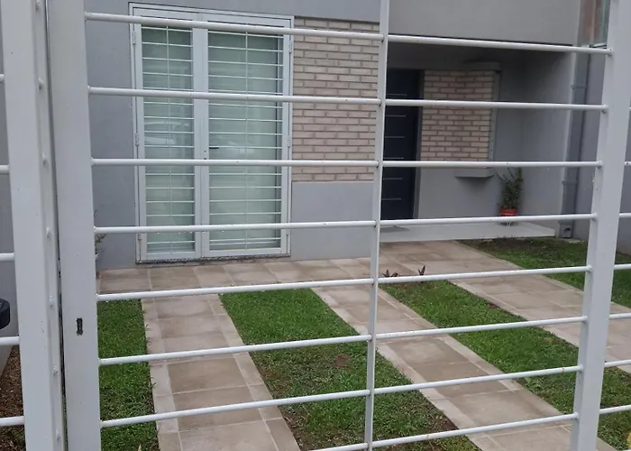 Duplex Victoria
