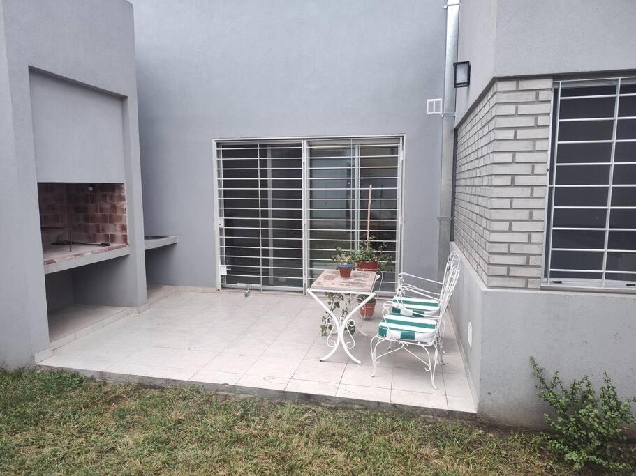Duplex Victoria * Lujan (Buenos Aires)
